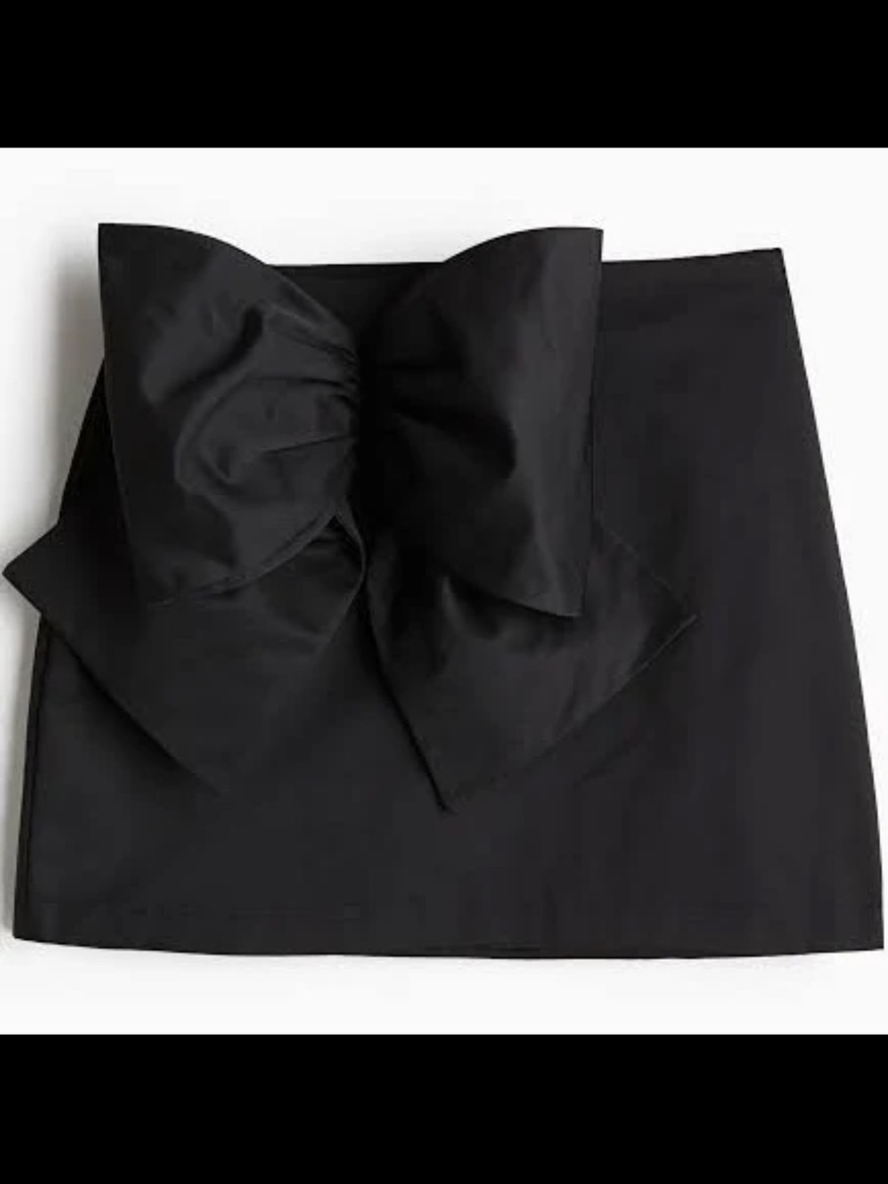 H&M Black Mini Skirt with Oversized Bow